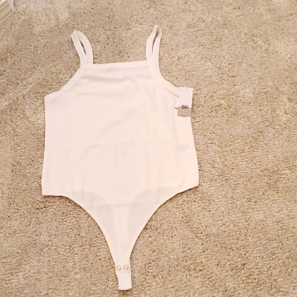 White Ribbed Bodysuit - Picture 3 of 4